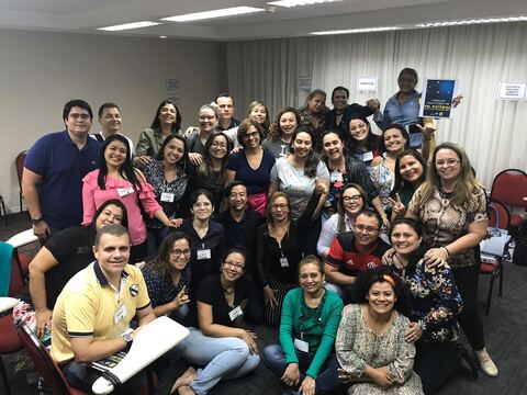 Empoderando Alunos de PNL